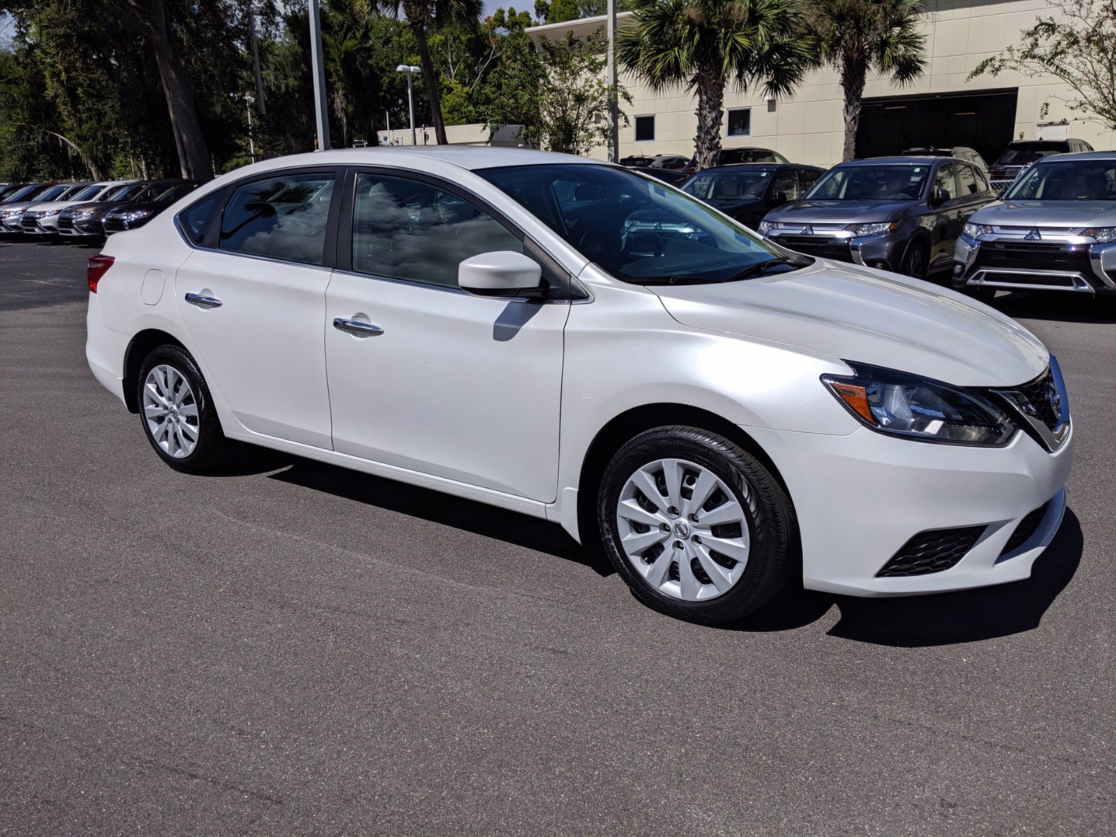 Pre-Owned 2017 Nissan Sentra SV