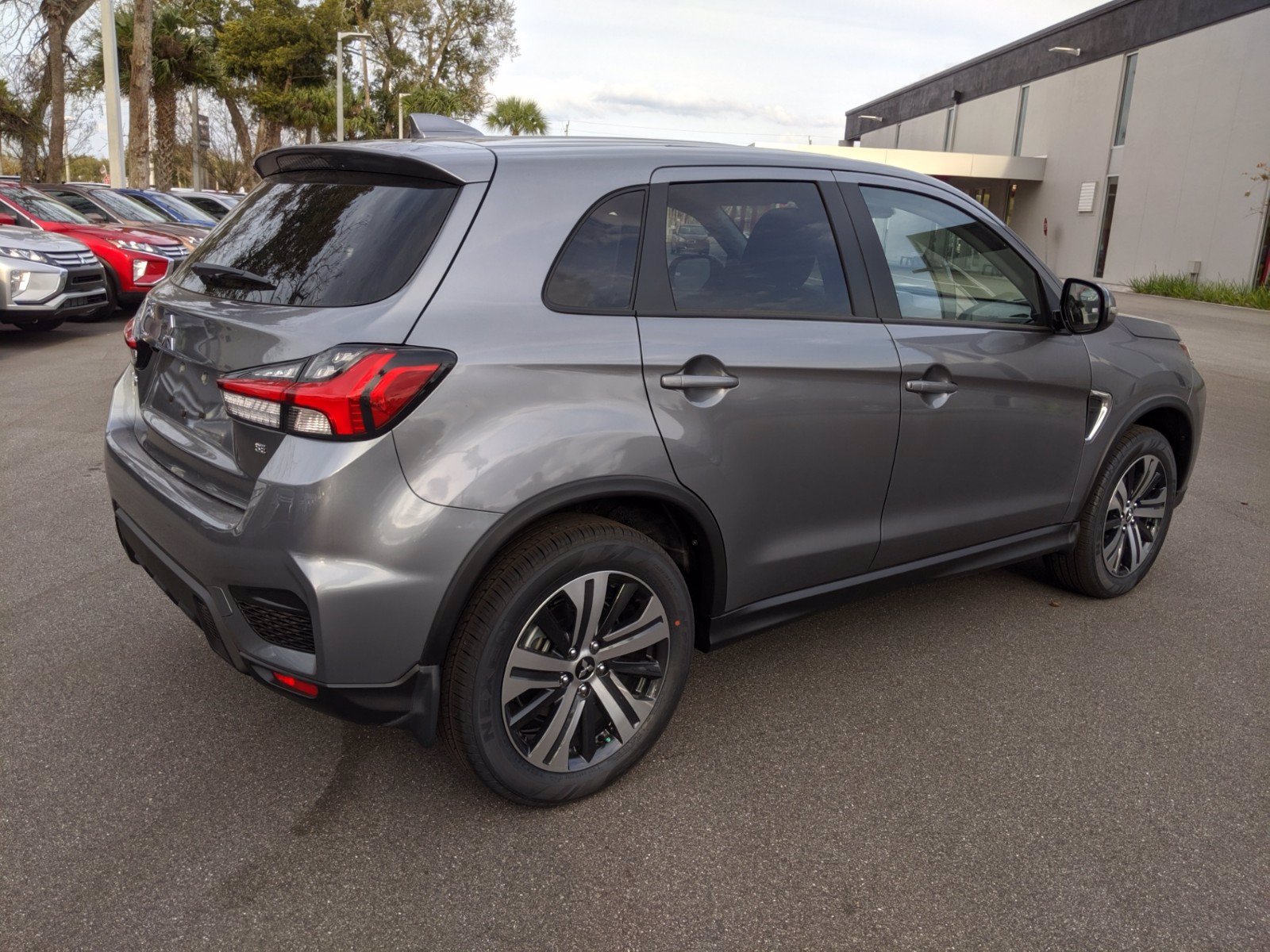 New 2020 Mitsubishi Outlander Sport SE 2.0